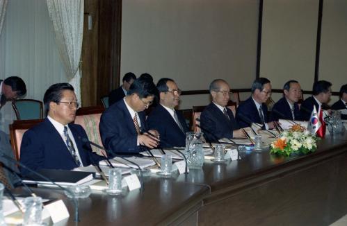 이수성 국무총리 터키 총리와 회담 이미지
