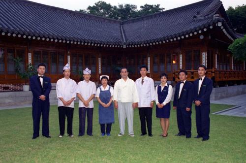이수성 국무총리 친우분들과 만찬(생신) 이미지