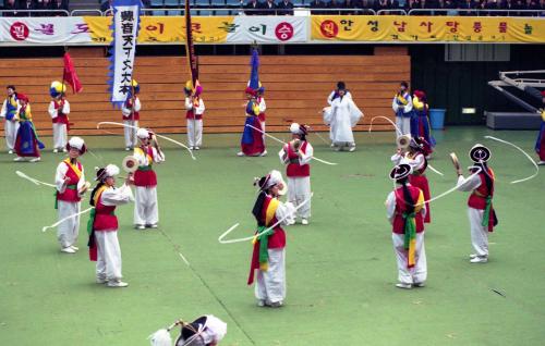 1996년 전국청소년민속예술경연대회 서울시 농악 이미지