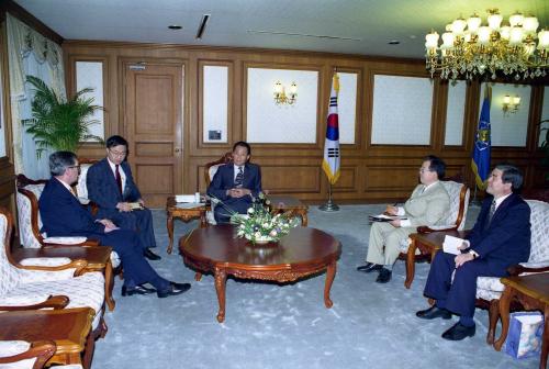 고건 국무총리 이임 오스트리아대사 접견 이미지