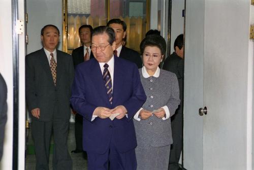 김종필 국무총리 제2회 전국동시지방선거 투표 이미지