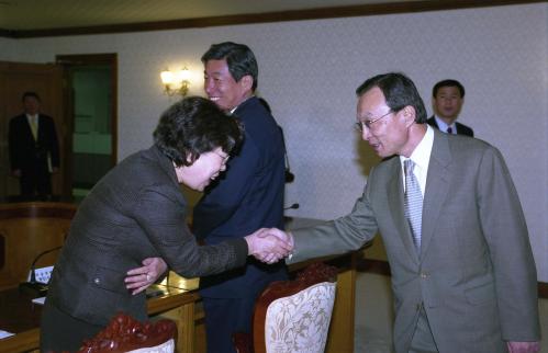 이해찬 국무총리 제2차 민생경제침해사범대책 관계장관회의 주재 이미지
