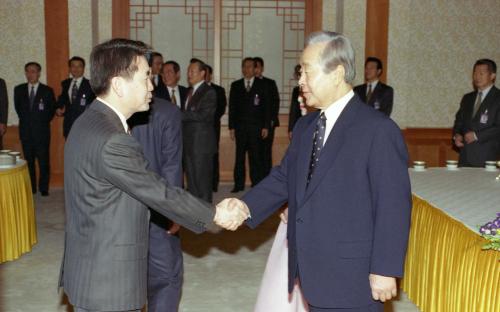 김영삼 대통령 신년하례식(비서실, 춘추관) 이미지