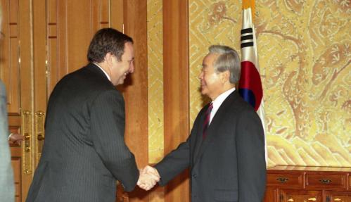 김영삼 대통령 미국 재무부 장관 접견 이미지