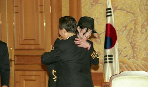 김대중 대통령 마이클 잭슨 접견 이미지