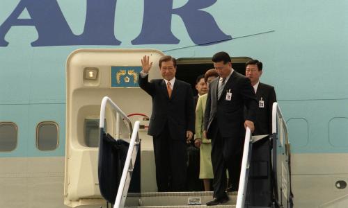 김대중 대통령 멕시코 도착 공항 행사 이미지